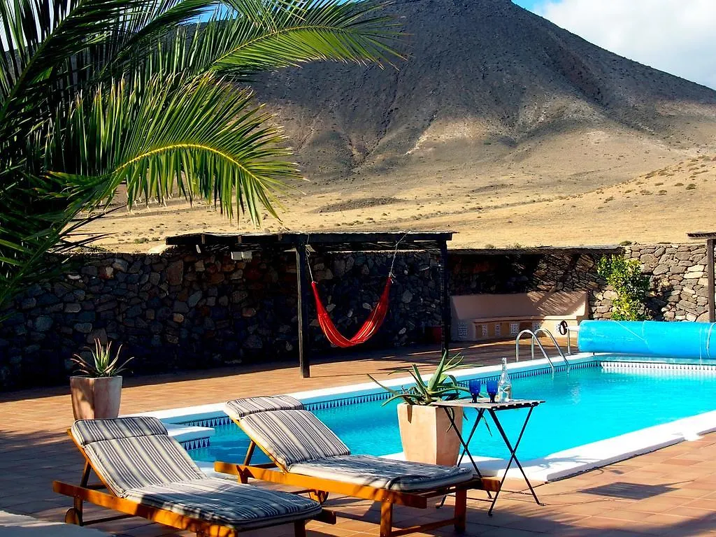 La Casa Caldera Guest House Femes Spain