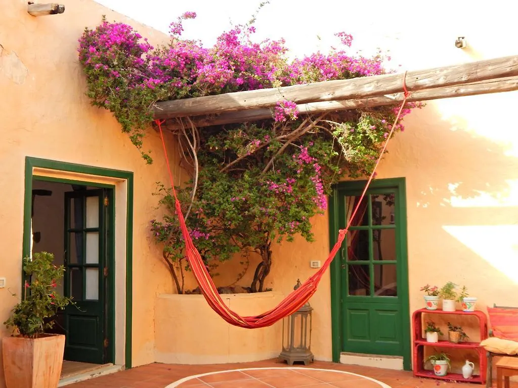 La Casa Caldera Guest House Femes Country house