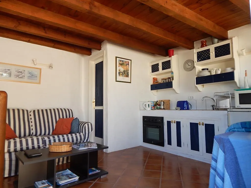 Country house La Casa Caldera Guest House Femes