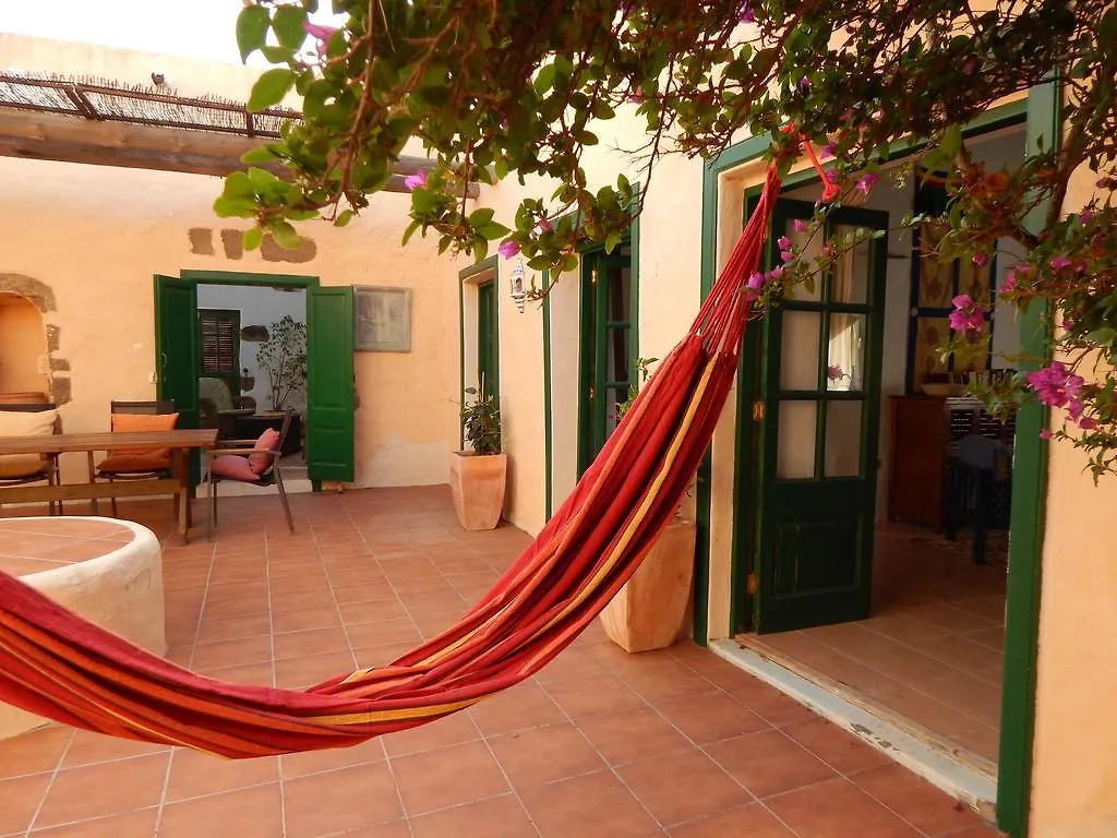 La Casa Caldera Guest House Femes Spain