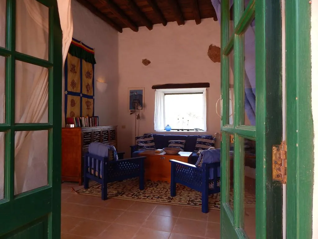 Country house La Casa Caldera Guest House Femes Spain