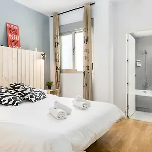 https://apartment-malaga-center.hotelsinnerja.org