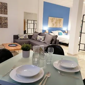 https://arc-apartamentos-2c.es-andalucia.com