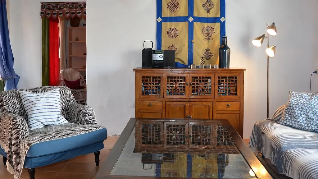 Country house La Casa Caldera Guest House Femes