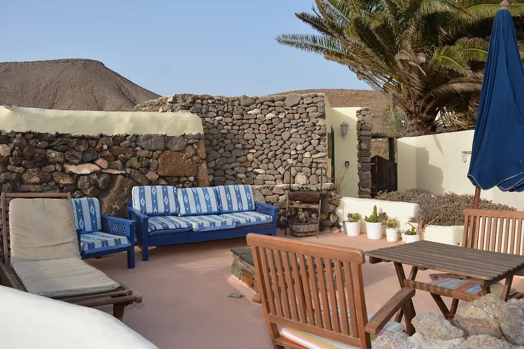 Country house La Casa Caldera Guest House Femes Spain