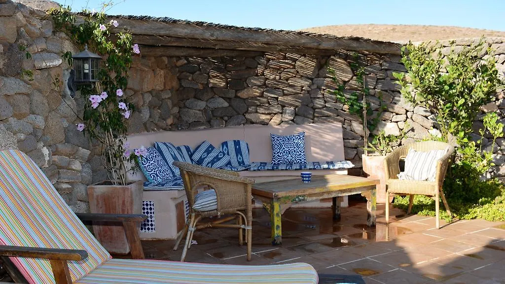 La Casa Caldera Guest House Femes 0*,
